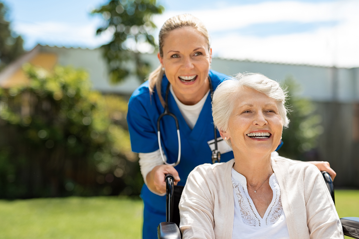 Krankenpflegehelfer (m/w/d), Karriere, Alle Leistungen